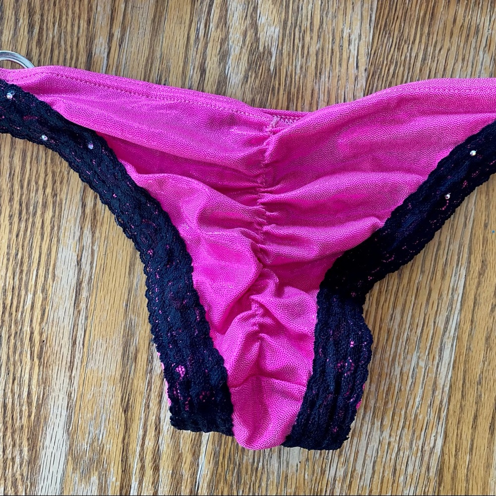 Bikini Model Competition Bathing Suit - Picture 11 of 12